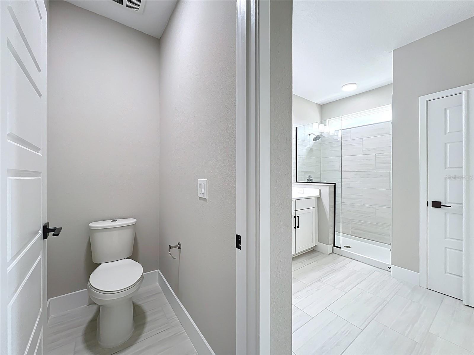 Image 57 of 95 For 14334 Braemar Street