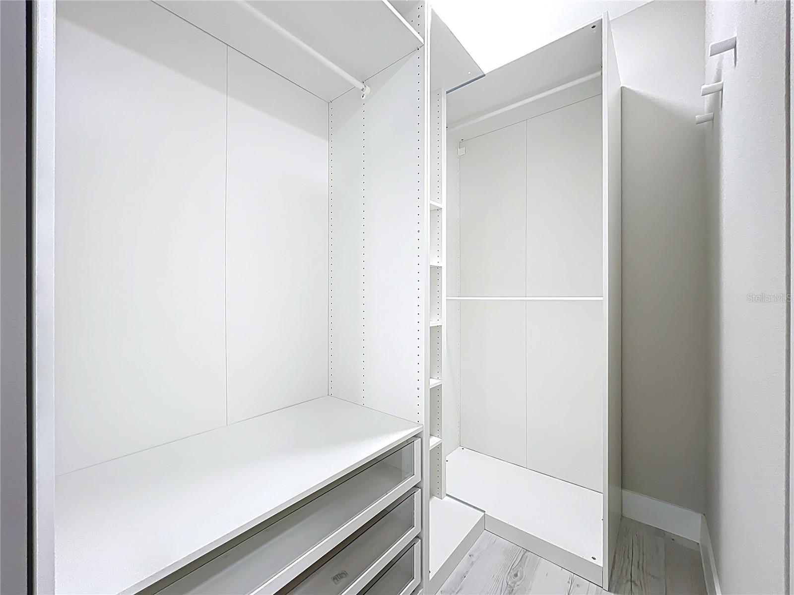 Image 60 of 95 For 14334 Braemar Street