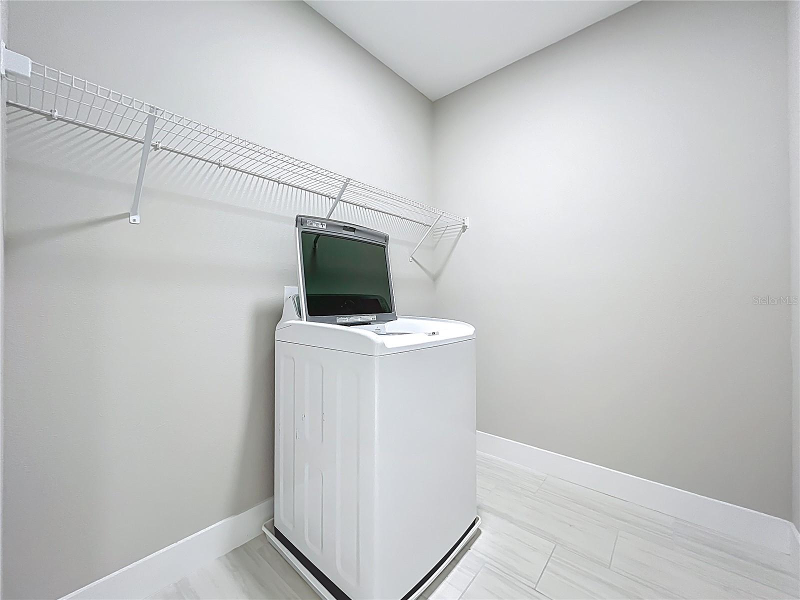 Image 64 of 95 For 14334 Braemar Street