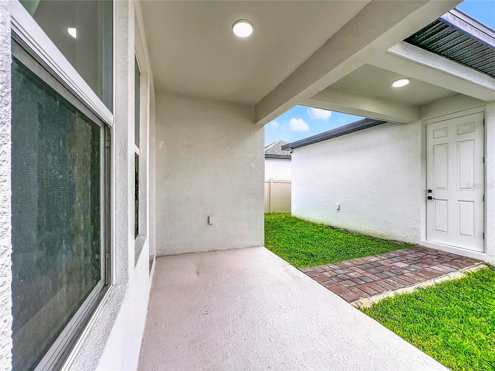 Image 72 of 95 For 14334 Braemar Street