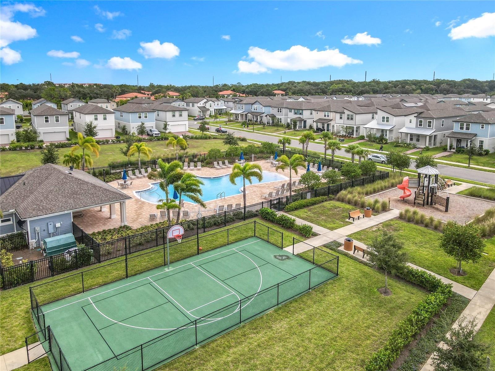 Image 85 of 95 For 14334 Braemar Street