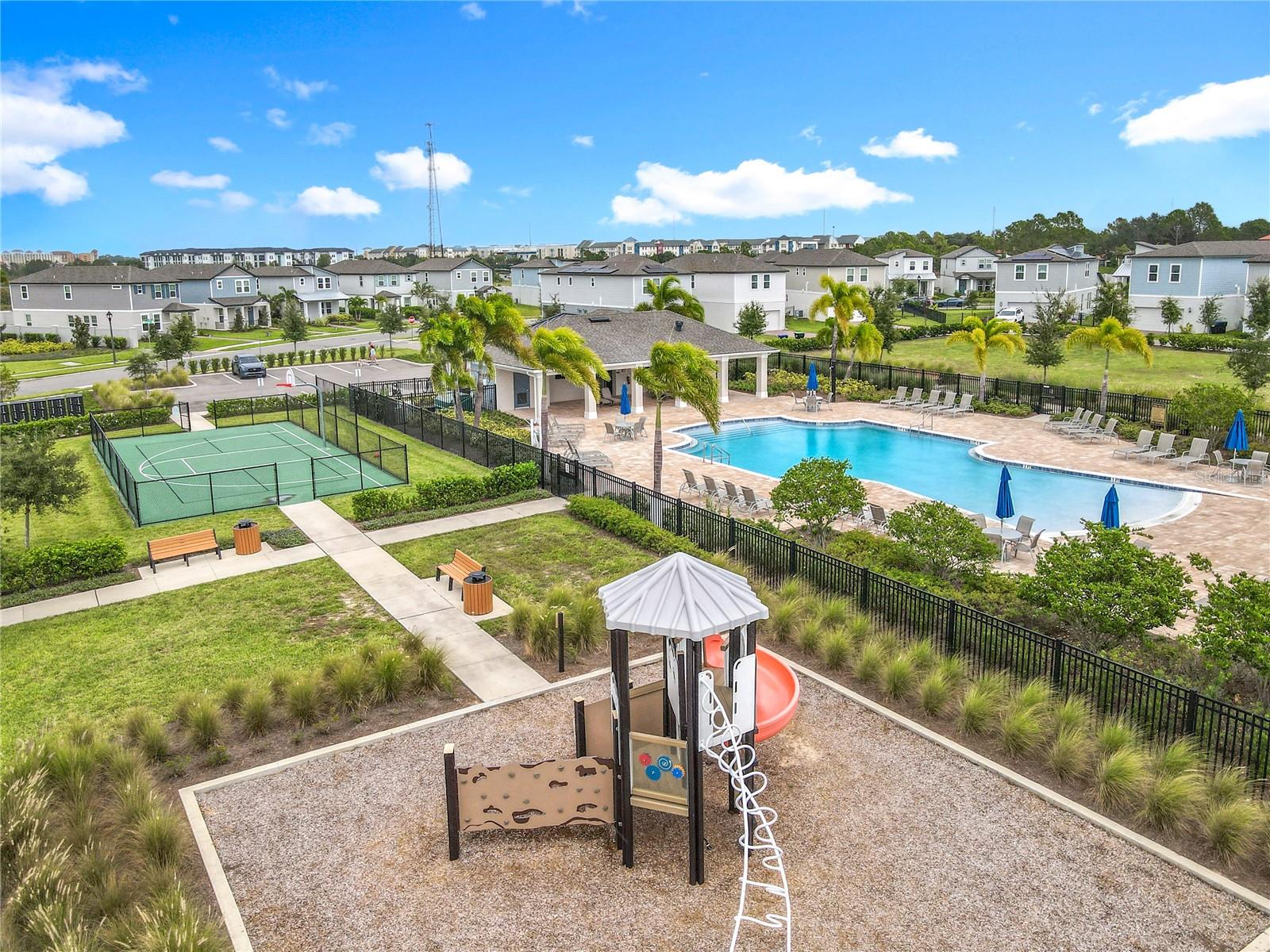 Image 86 of 95 For 14334 Braemar Street