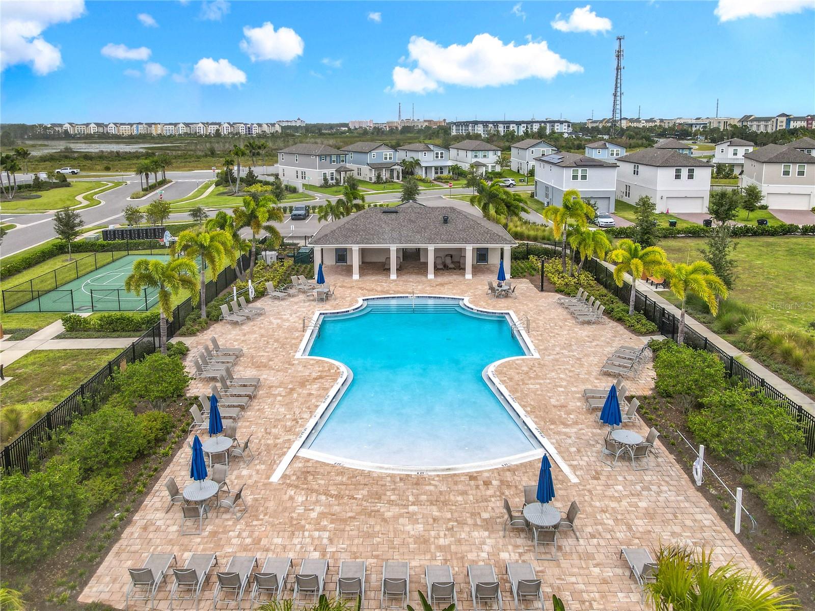 Image 90 of 95 For 14334 Braemar Street