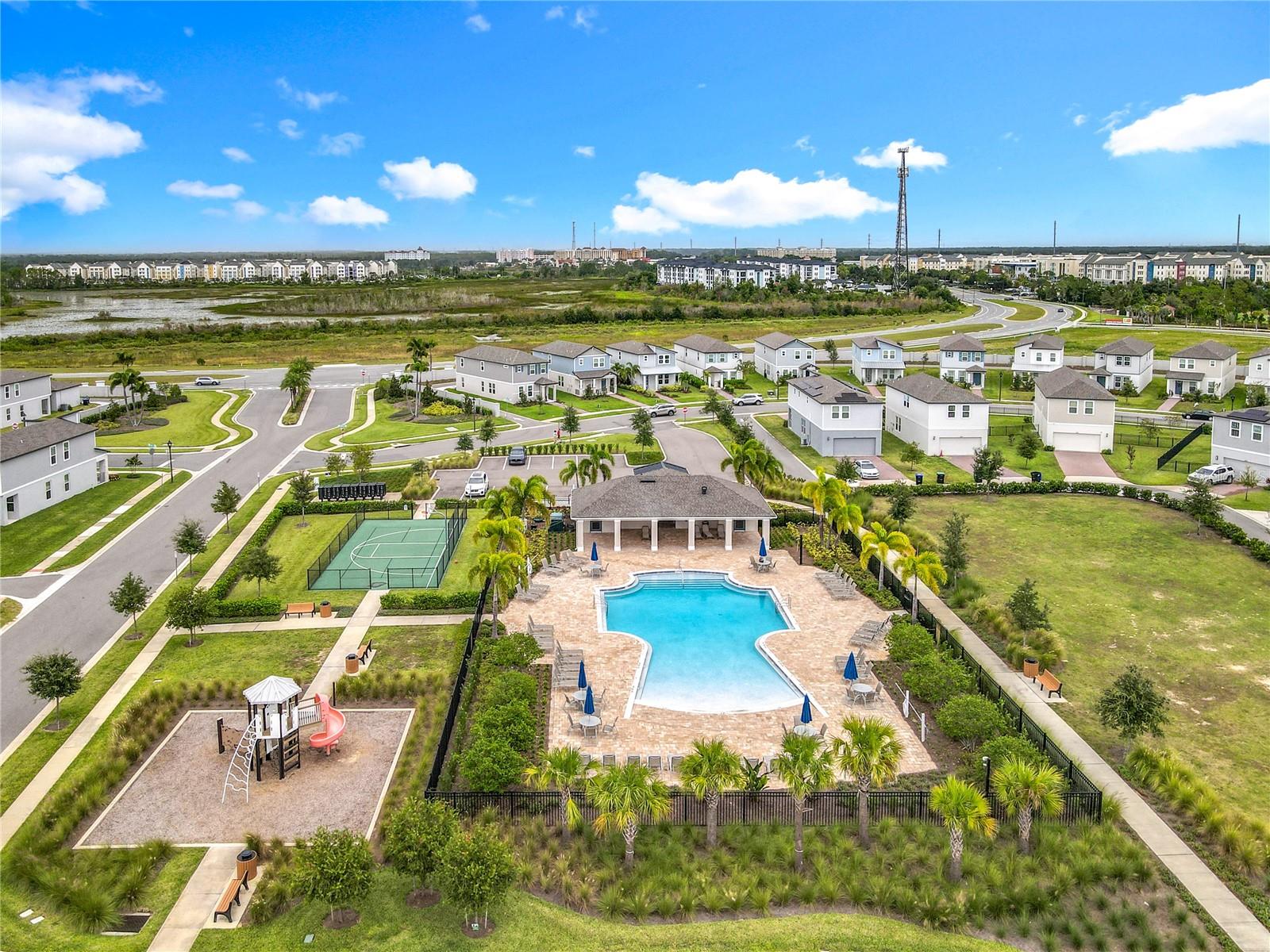 Image 94 of 95 For 14334 Braemar Street