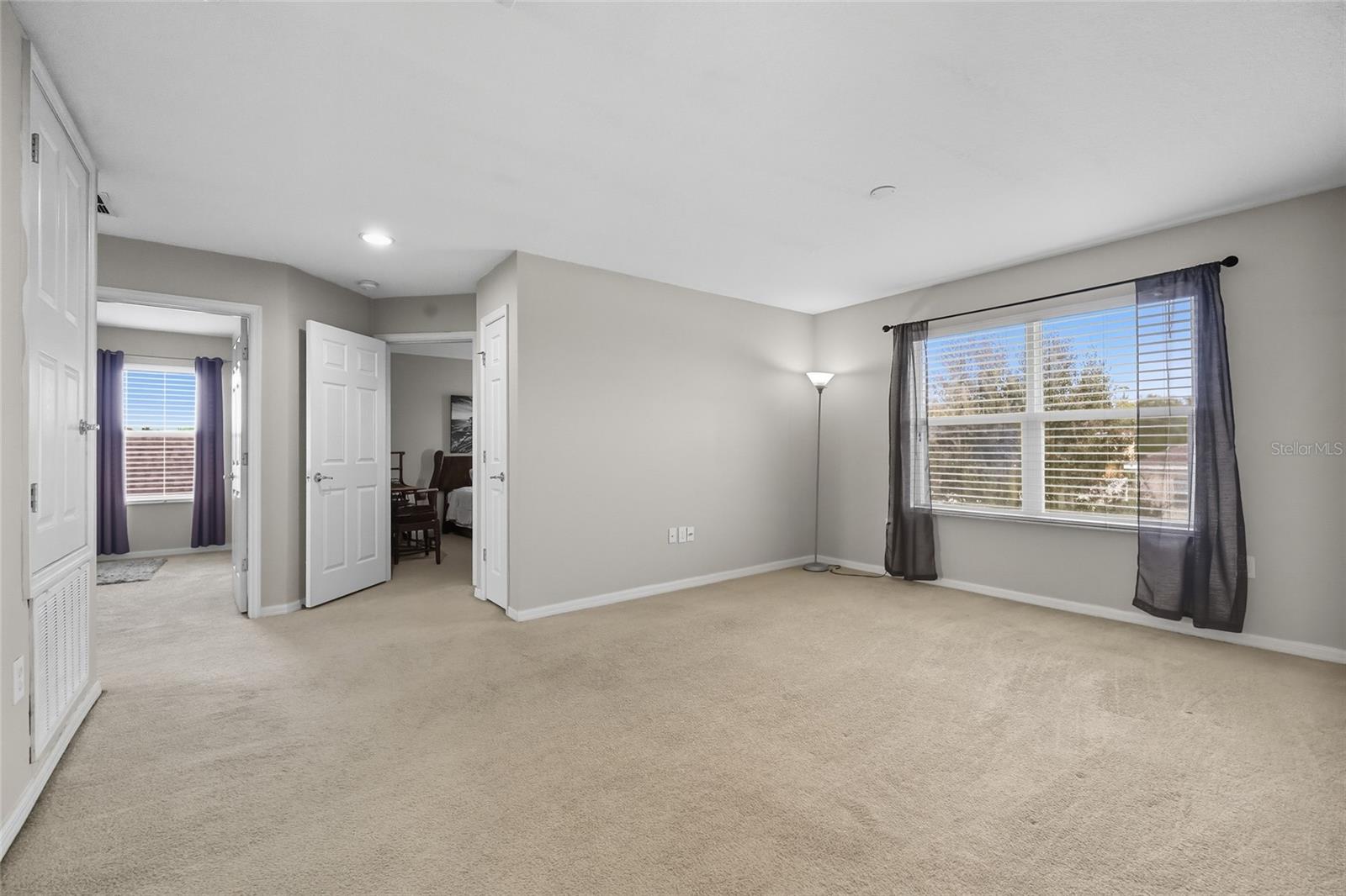 Image 11 of 55 For 2226 Taylor Creek Court