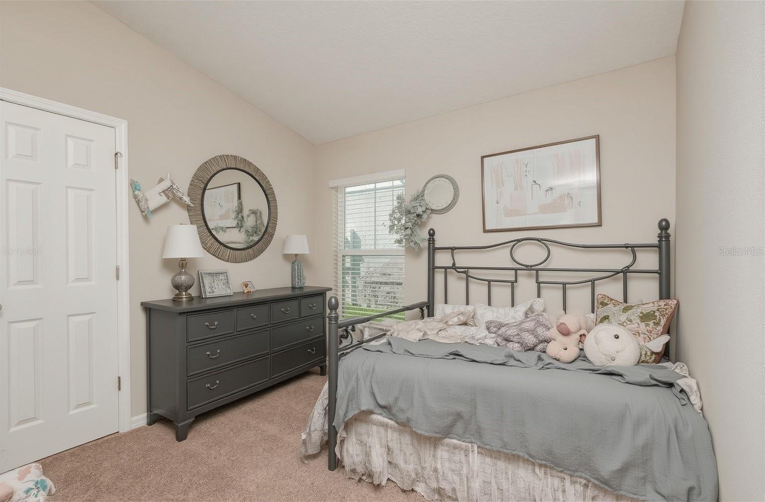 Image 9 of 33 For 4015 Gardenia Avenue