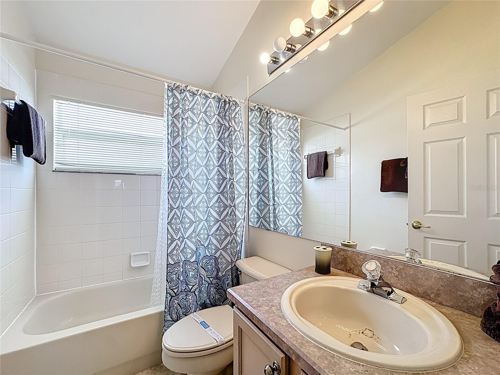 Image 29 of 46 For 2606 Luiseno Way