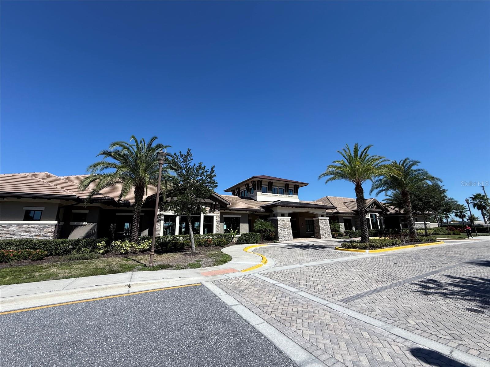 Image 23 of 29 For 2676 Giardino Loop