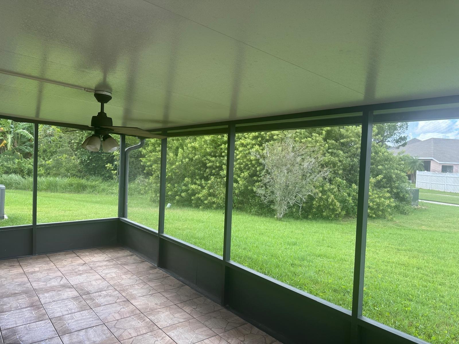 Image 14 of 35 For 3217 Whooping Crane Run