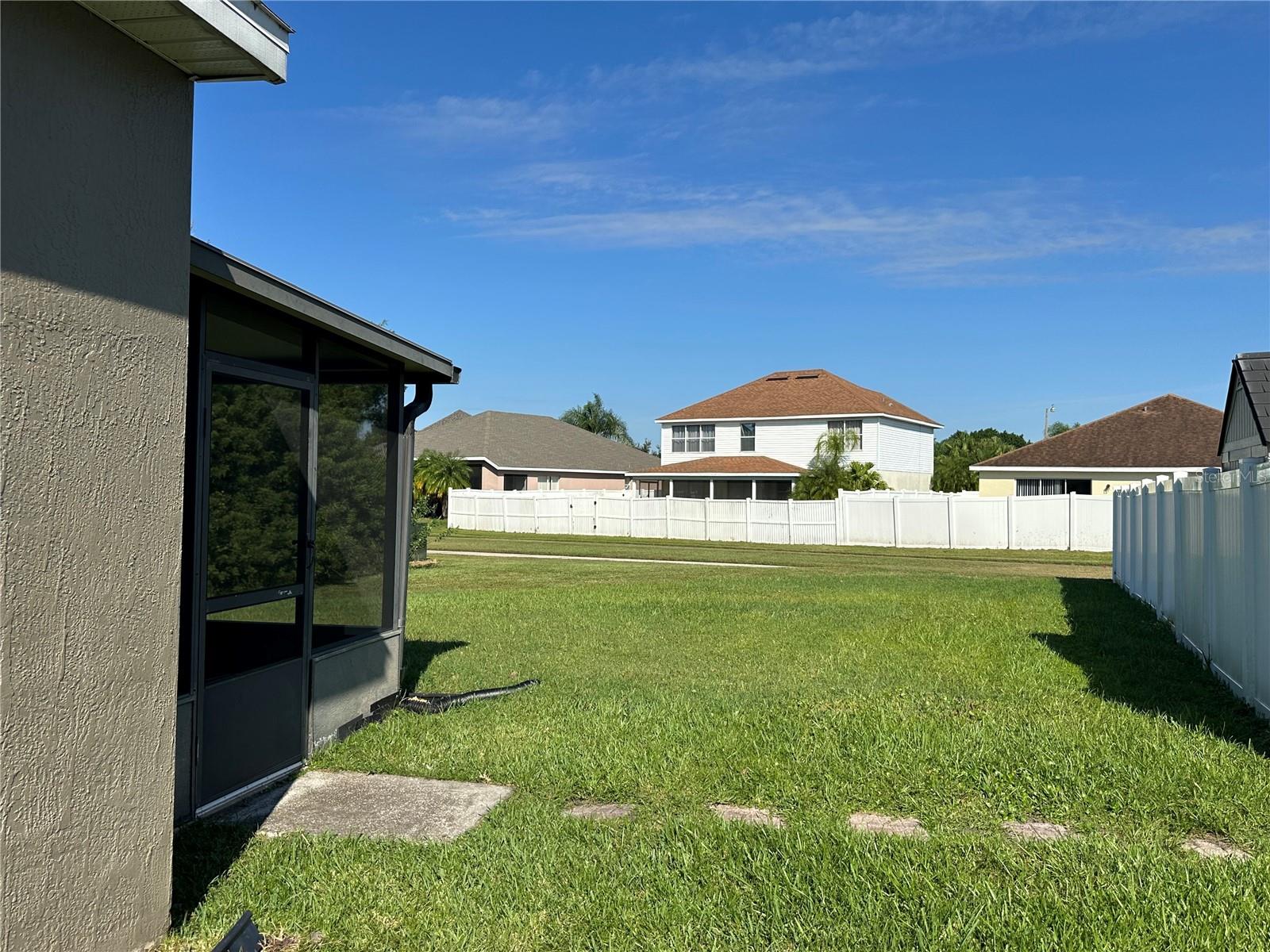 Image 24 of 35 For 3217 Whooping Crane Run