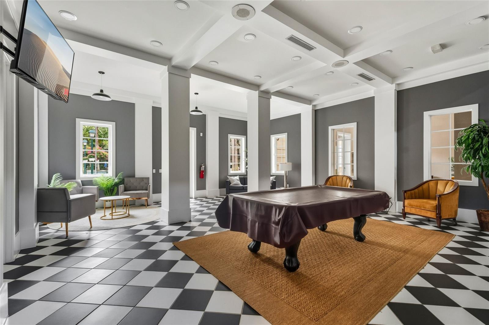 Image 36 of 45 For 1001 Via Capri Lane 201