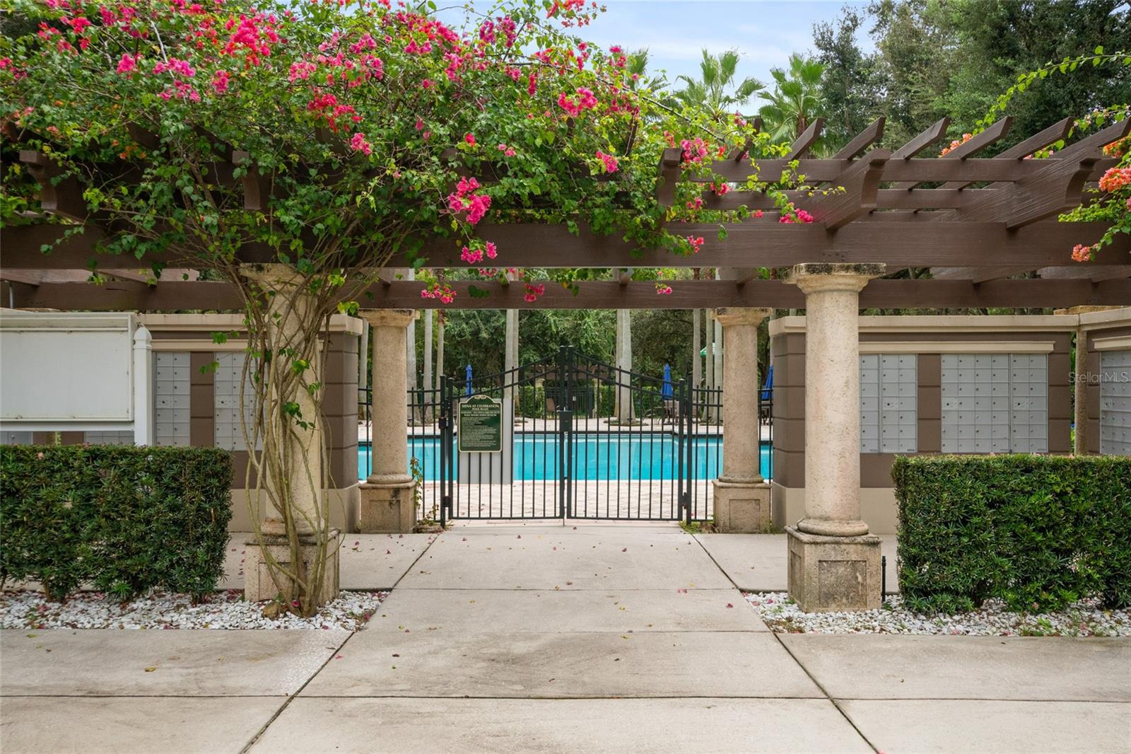 Image 41 of 45 For 1001 Via Capri Lane 201