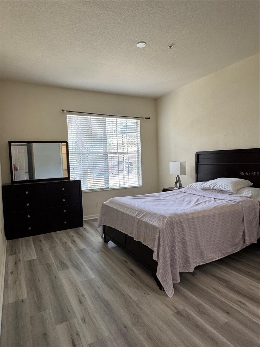 Image 20 of 31 For 3025 Greystone Loop 103