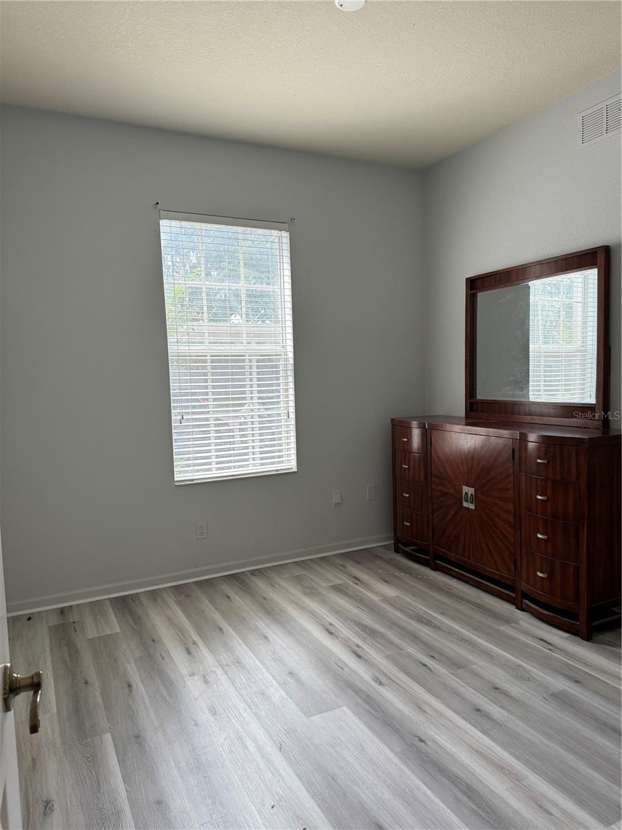 Image 28 of 31 For 3025 Greystone Loop 103