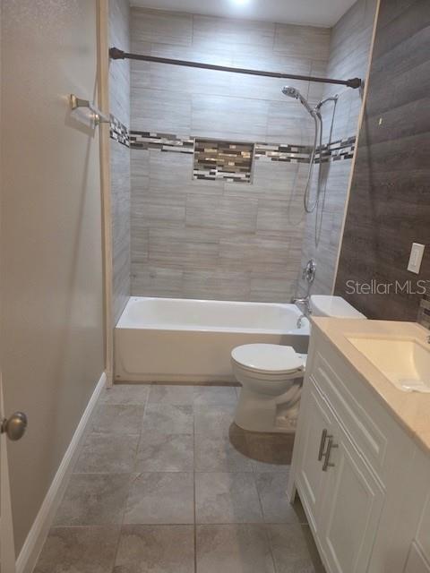 Image 16 of 42 For 14584 Grassy Cove Circle