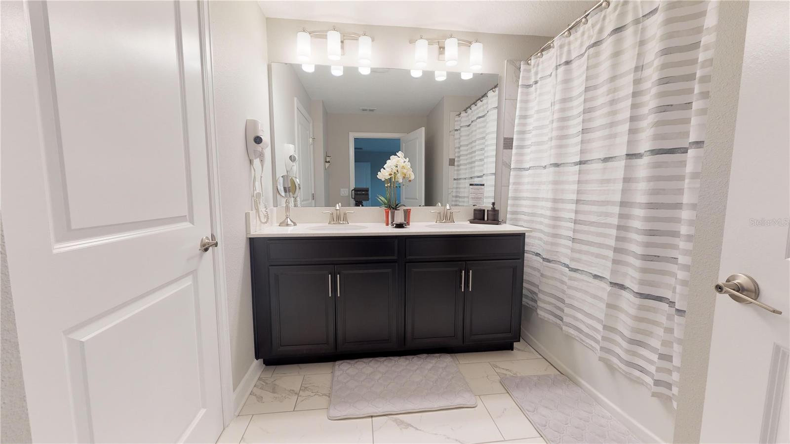 Image 20 of 52 For 4821 Lullaby Lane