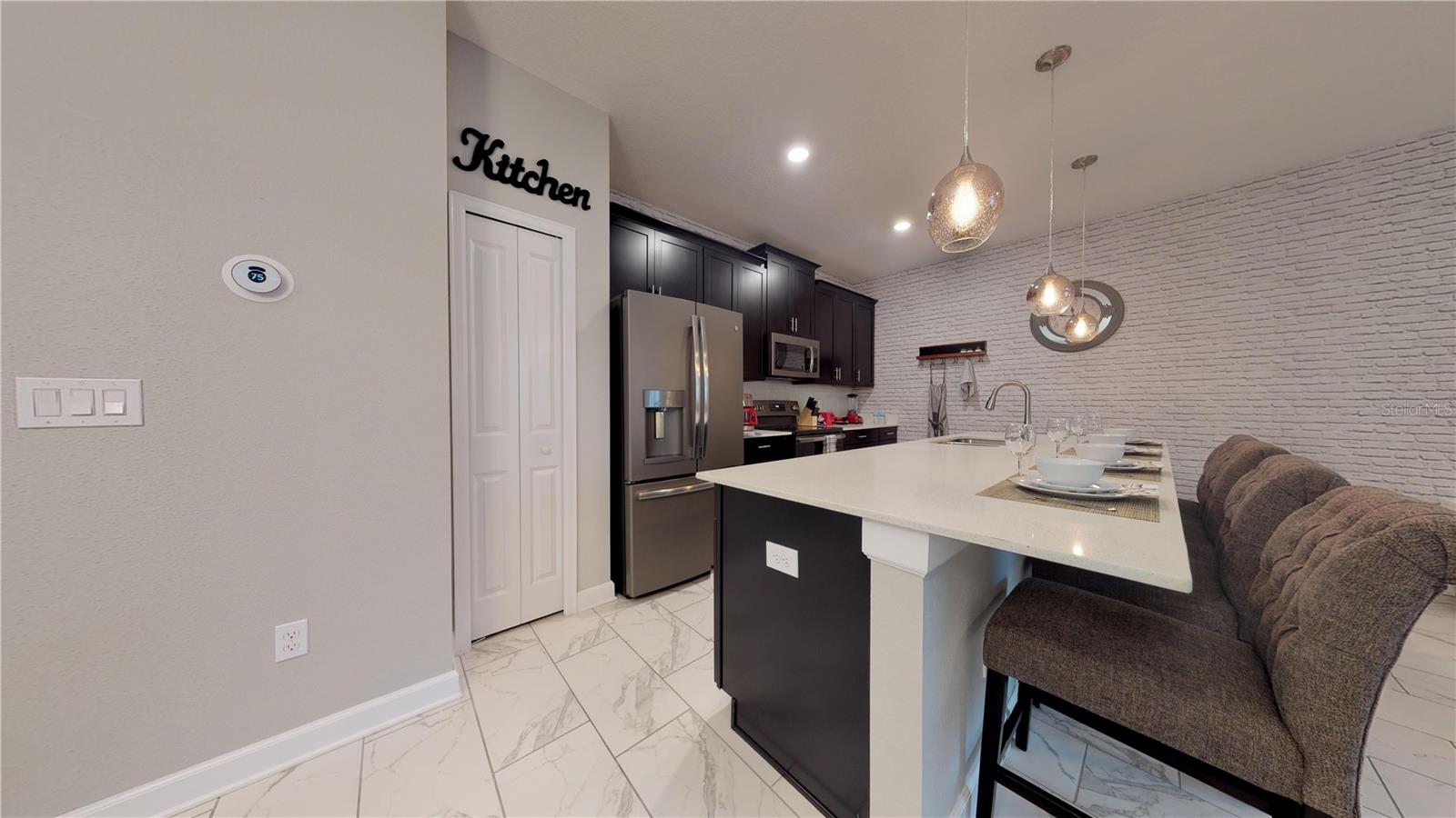 Image 3 of 52 For 4821 Lullaby Lane