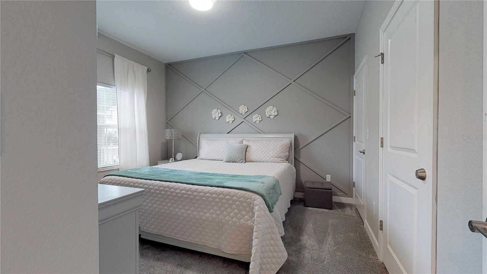 Image 32 of 52 For 4821 Lullaby Lane