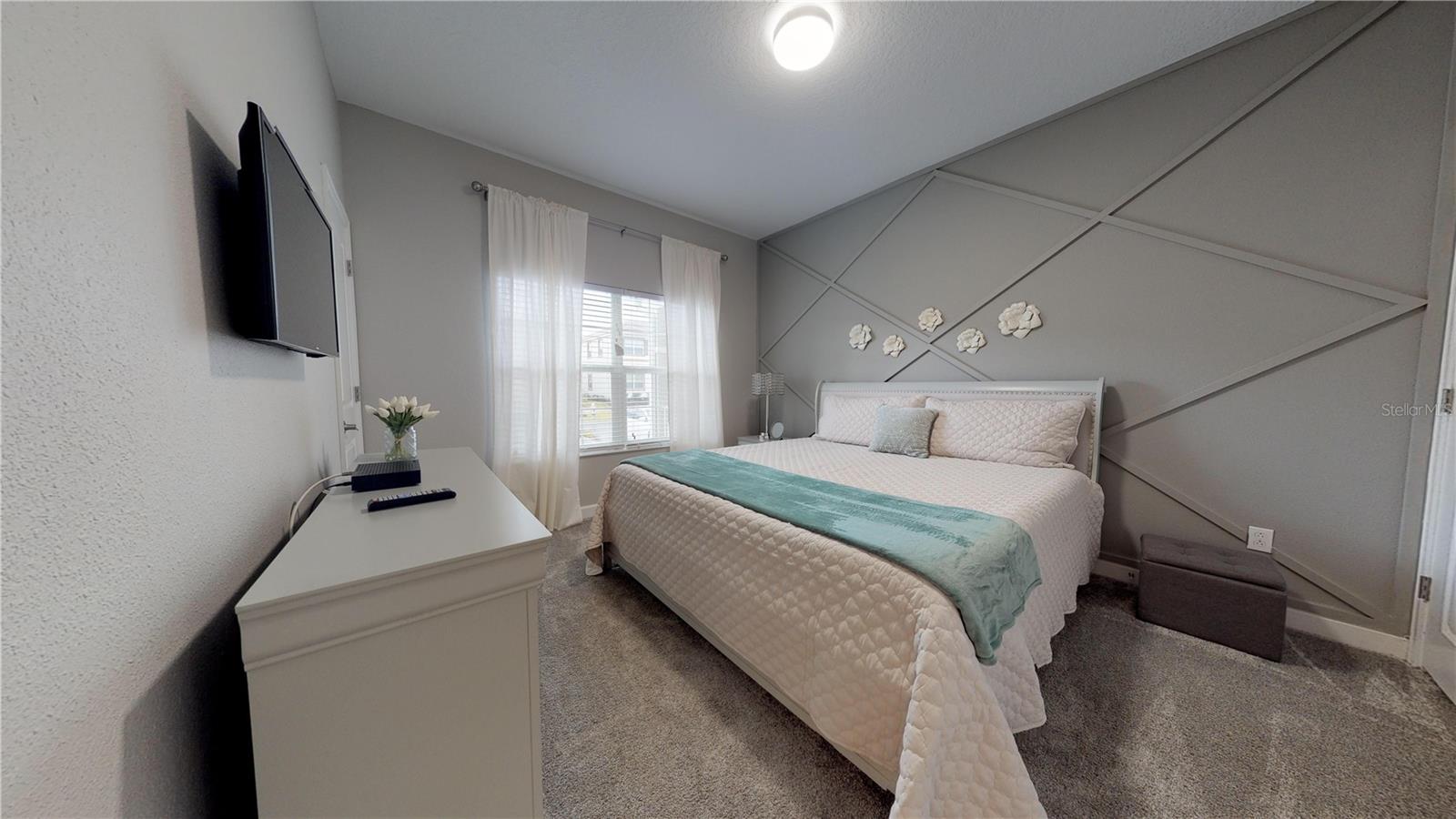 Image 33 of 52 For 4821 Lullaby Lane