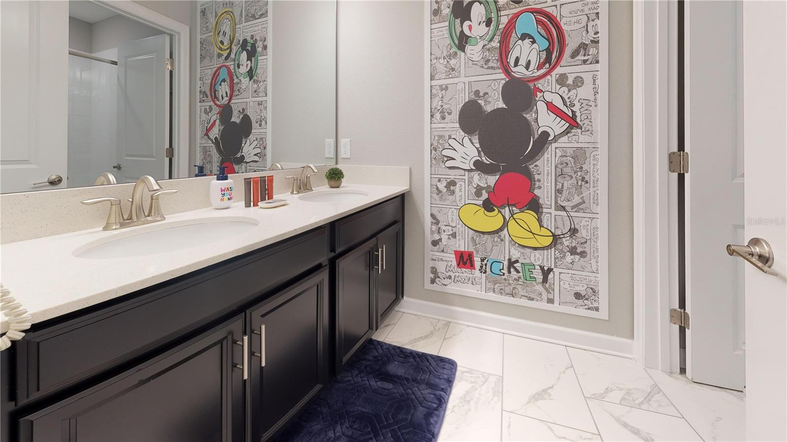 Image 37 of 52 For 4821 Lullaby Lane