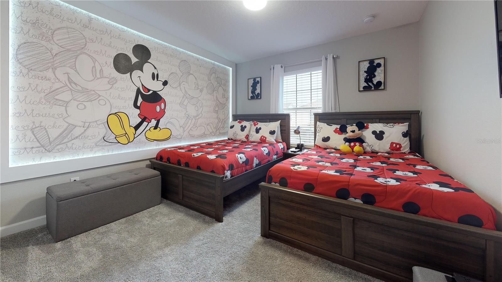 Image 43 of 52 For 4821 Lullaby Lane