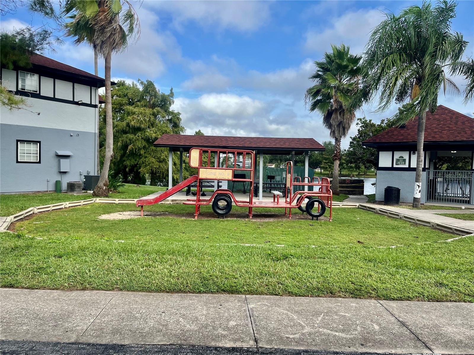 Image 19 of 23 For 3700 Castle Pines Lane 4016