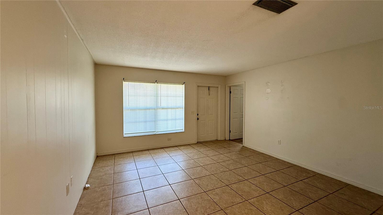 Image 3 of 7 For 107 Perkins Street 5