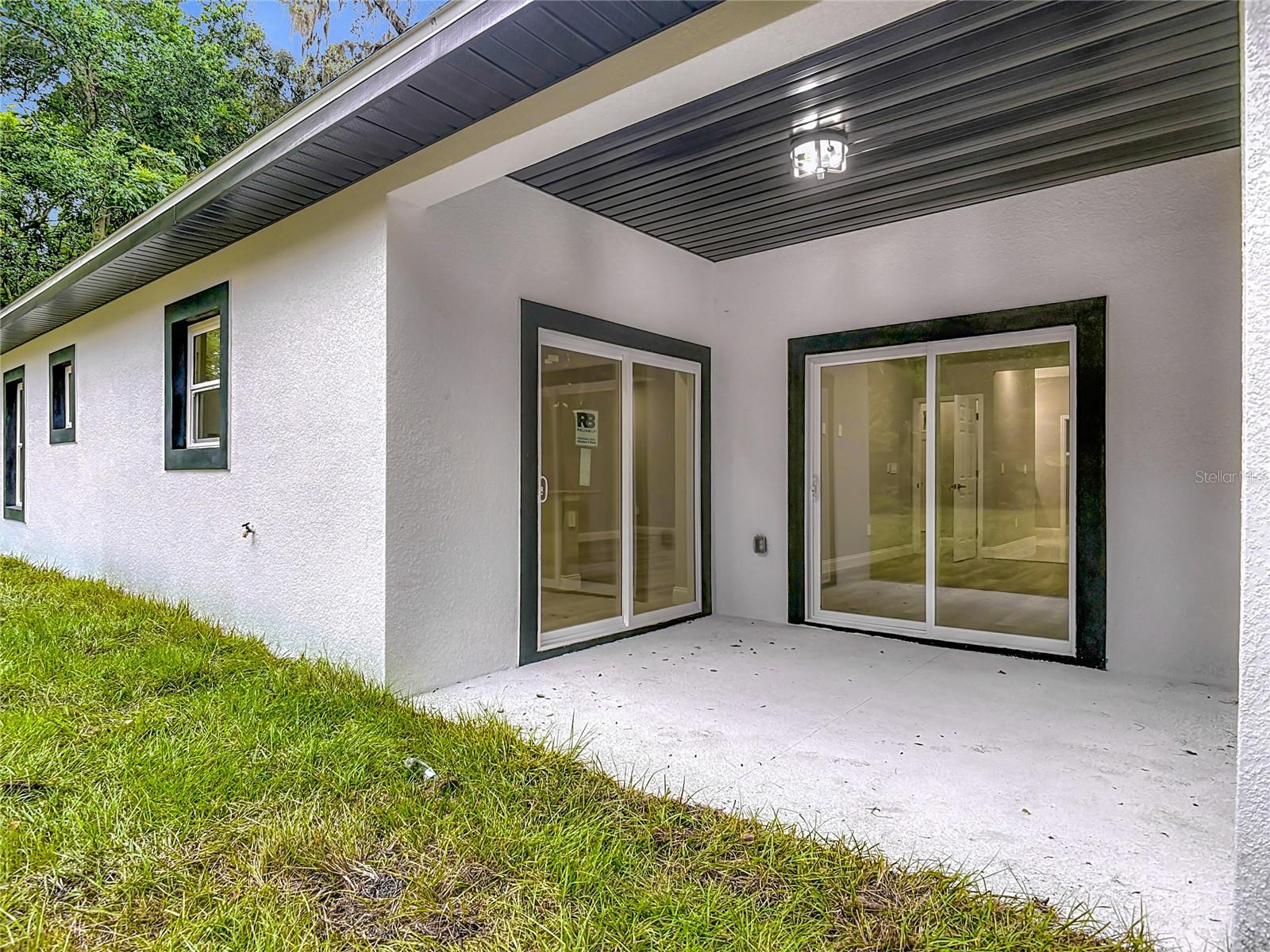 Image 43 of 54 For 905 Garfield Avenue