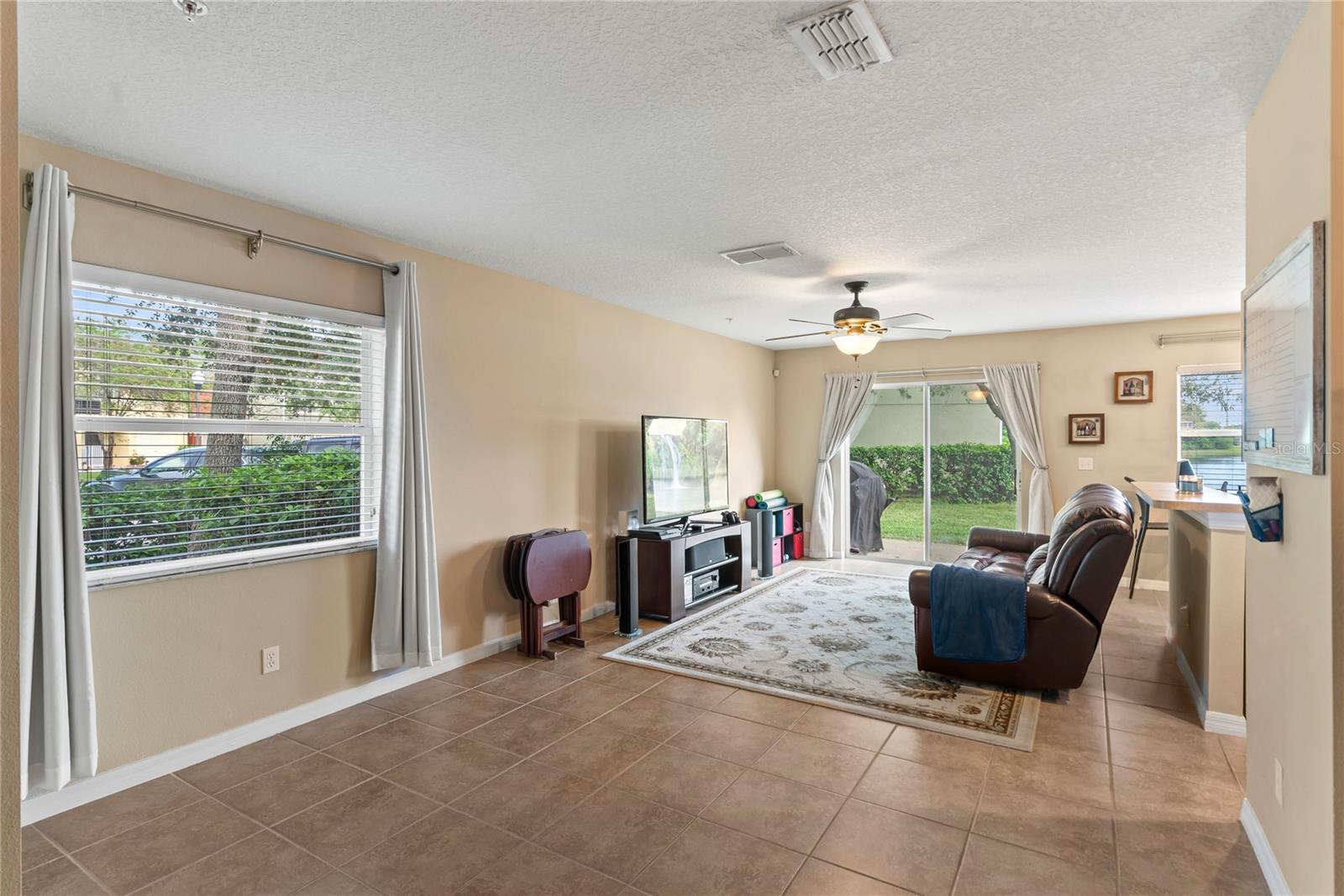 Image 11 of 43 For 13429 Starry Night Court 12