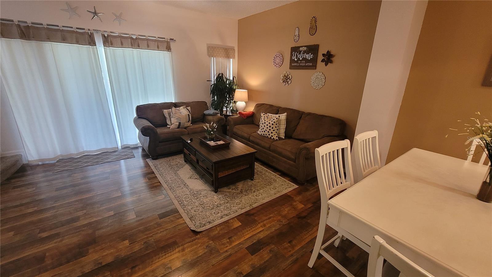 Image 19 of 37 For 8456 Crystal Cove Loop