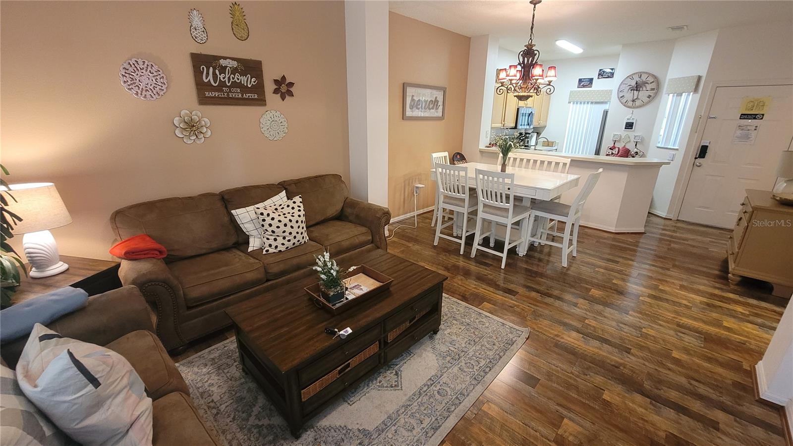 Image 7 of 37 For 8456 Crystal Cove Loop