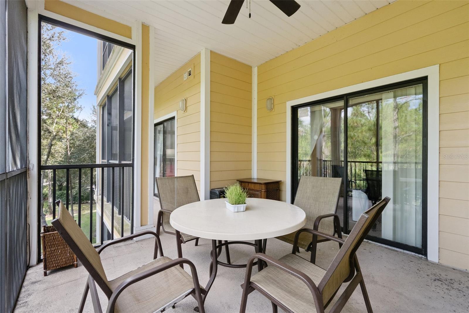 Image 29 of 57 For 3060 Pirates Retreat Court 305