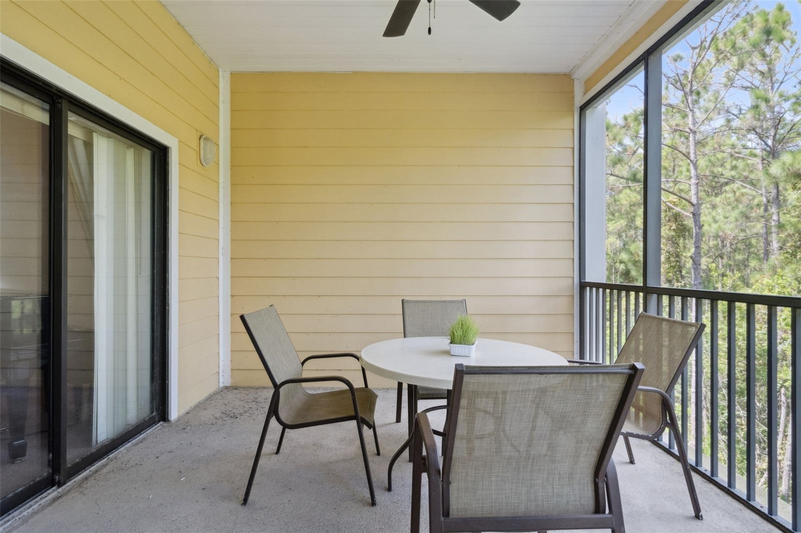 Image 31 of 57 For 3060 Pirates Retreat Court 305