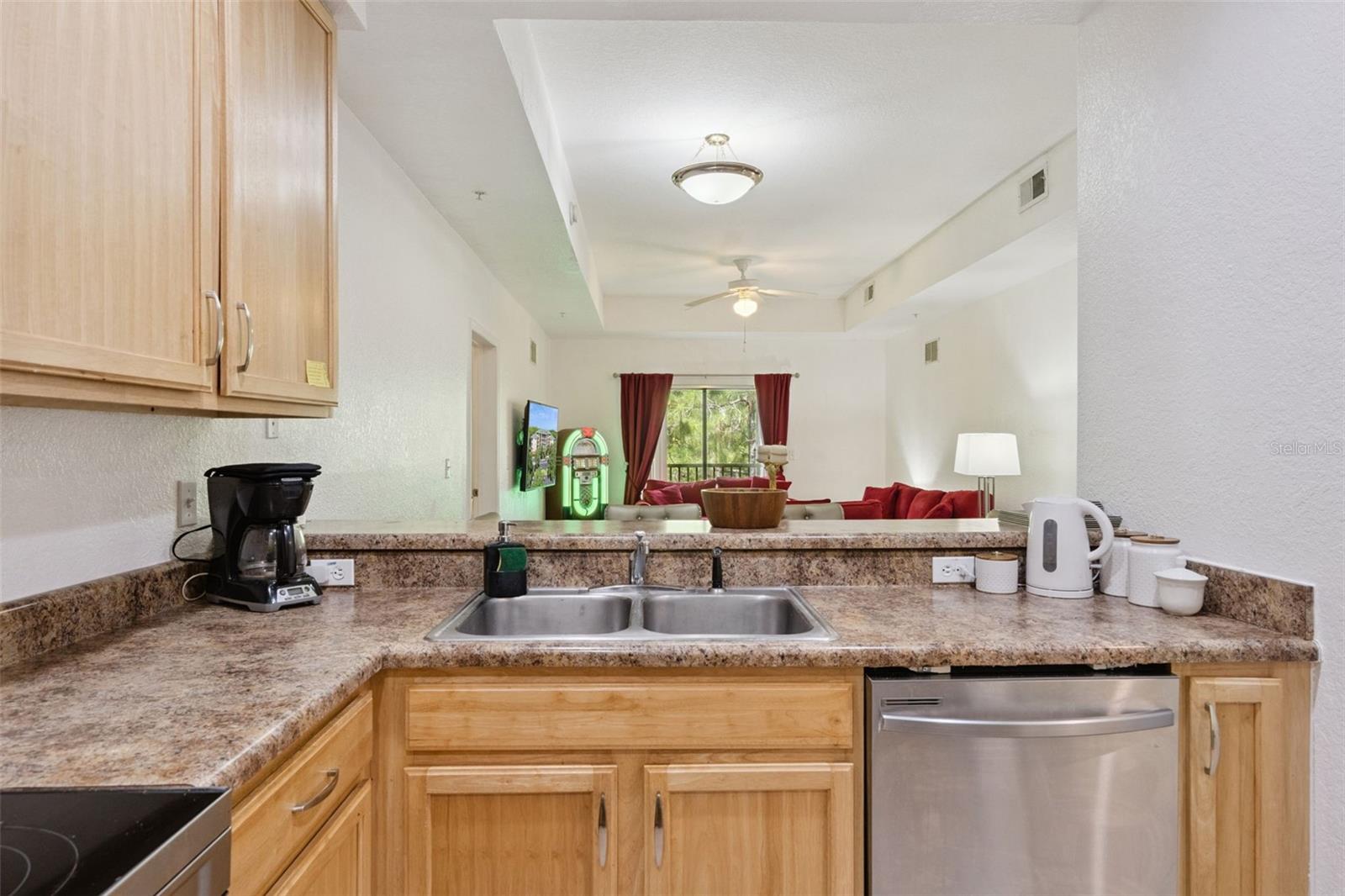 Image 6 of 57 For 3060 Pirates Retreat Court 305