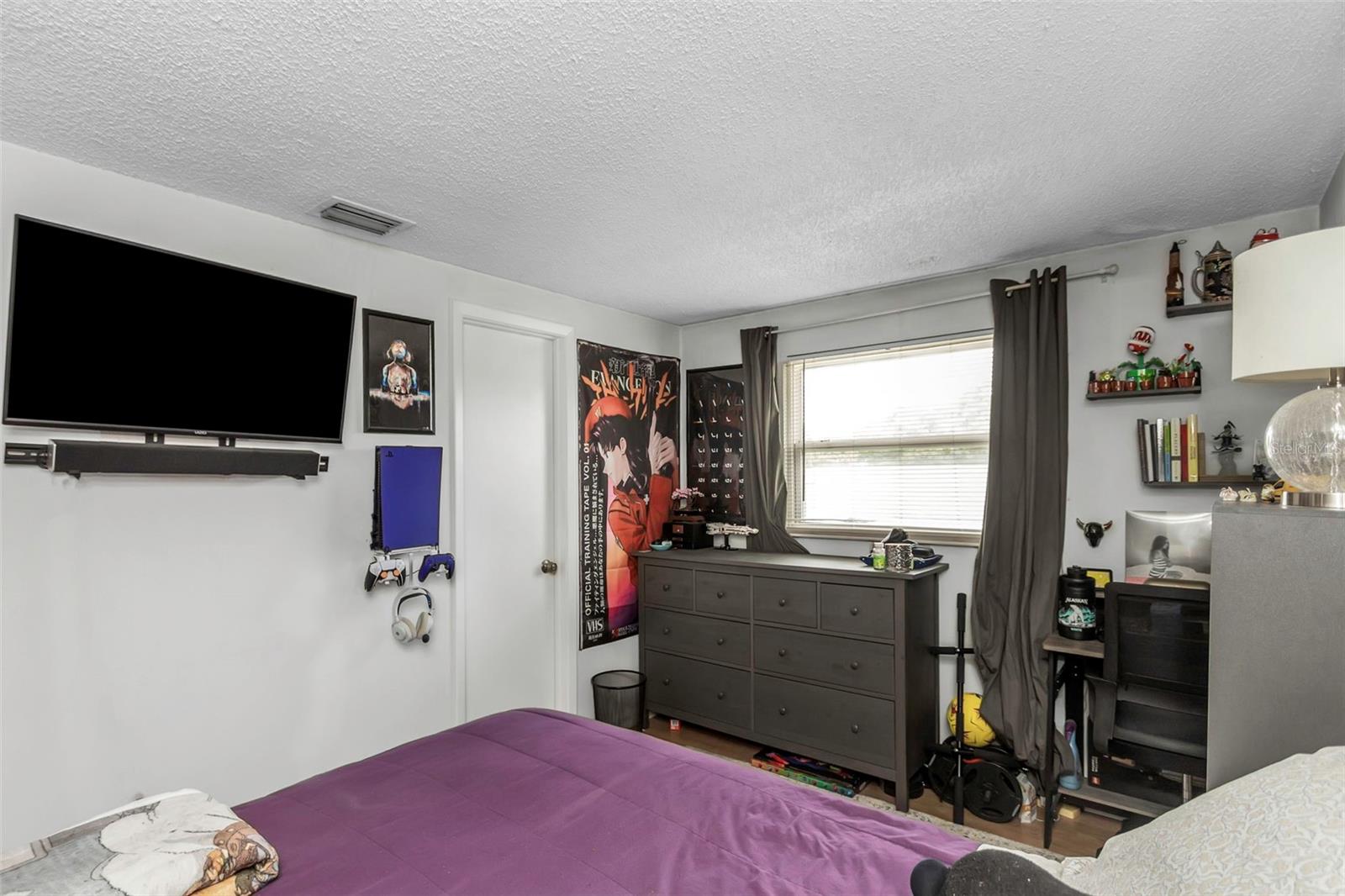 Image 33 of 62 For 6409 Heather Moor Court
