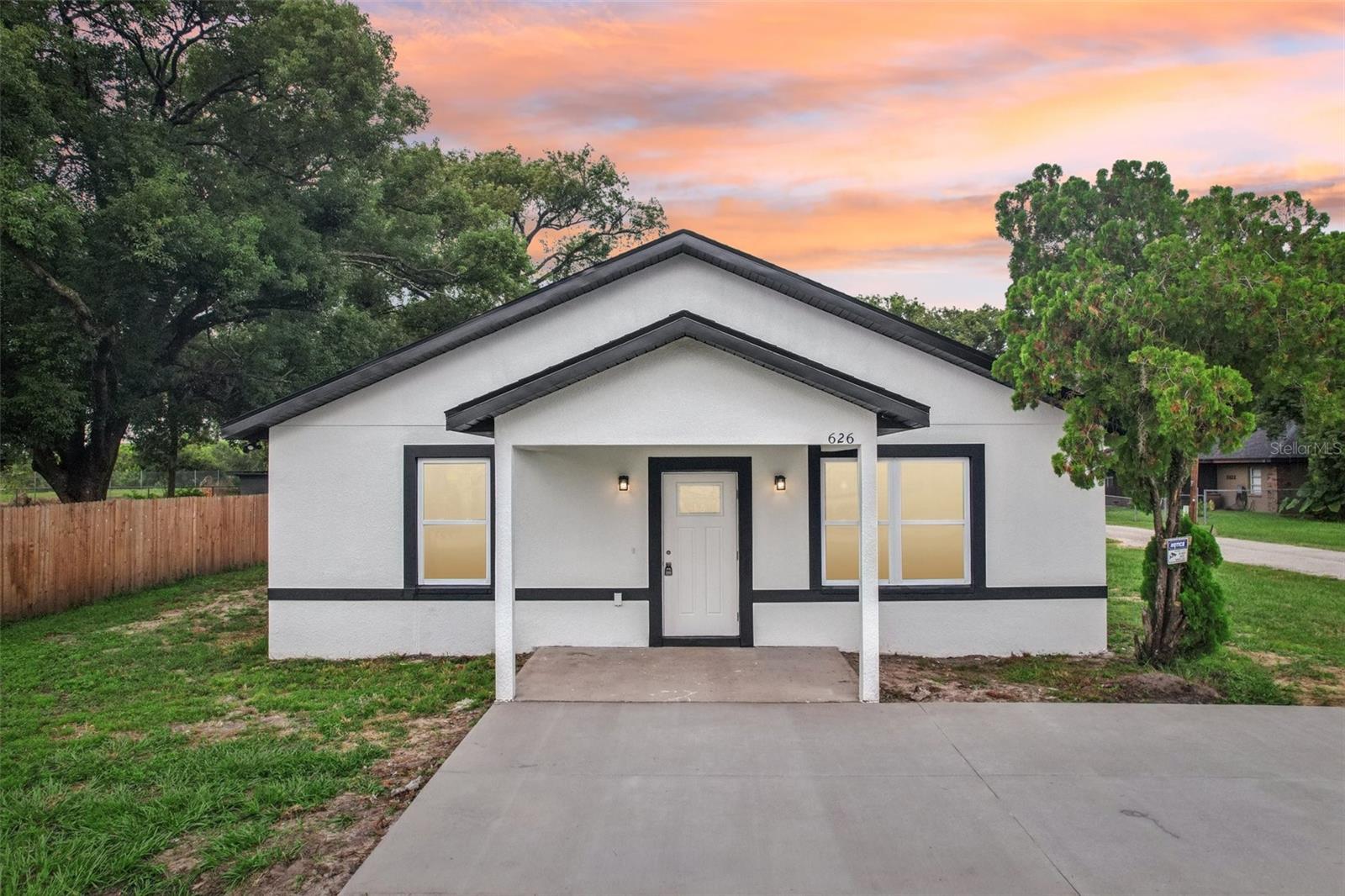 Details for 626 Woodland Avenue, LAKELAND, FL 33801