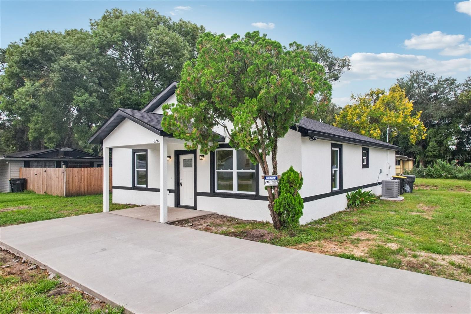 Image 42 of 61 For 626 Woodland Avenue