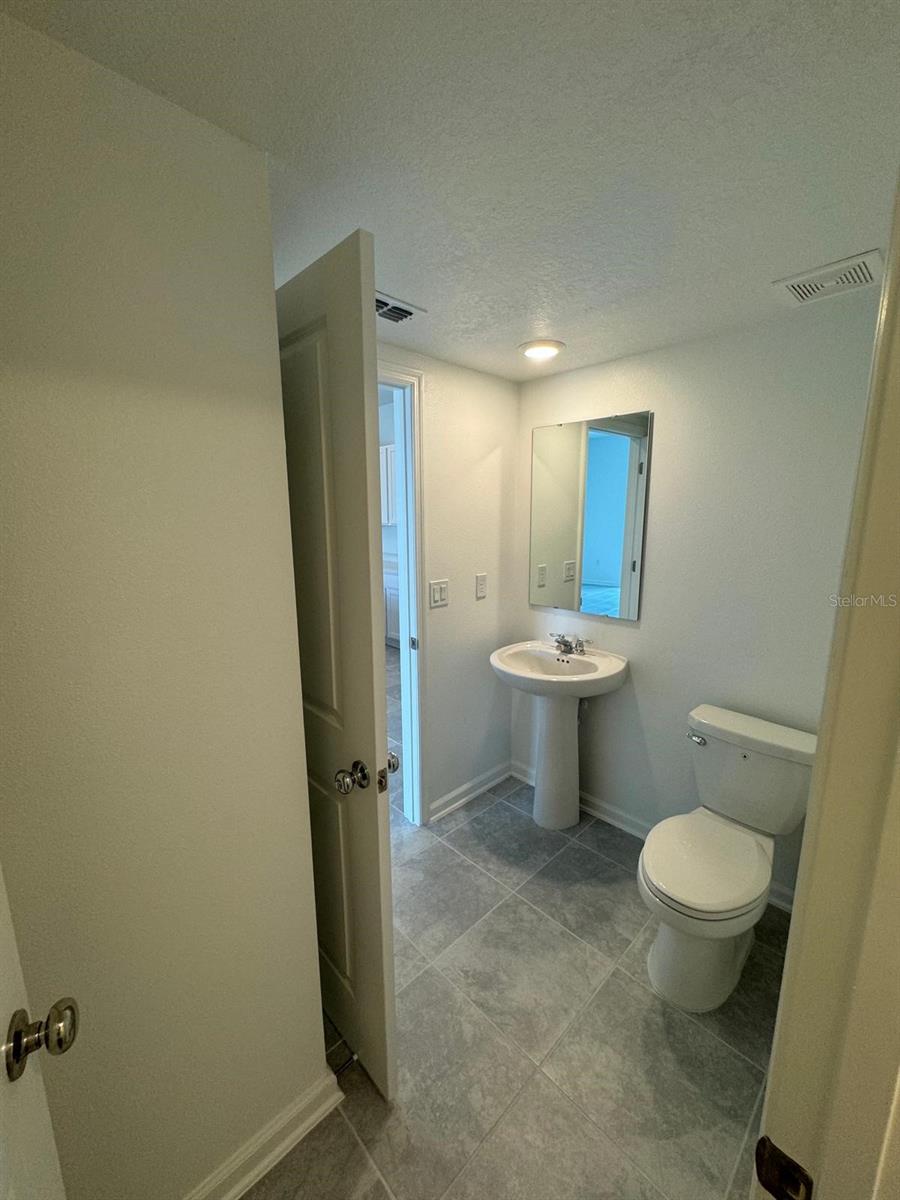 Image 13 of 16 For 2503 Skyline Loop