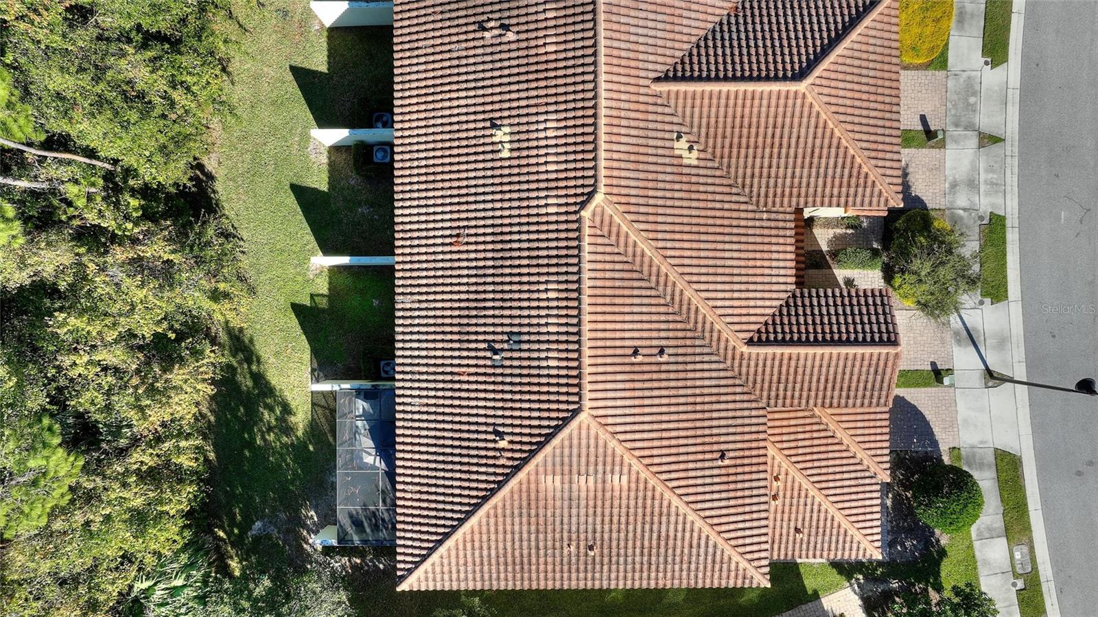 Image 24 of 29 For 8205 Roseville Road