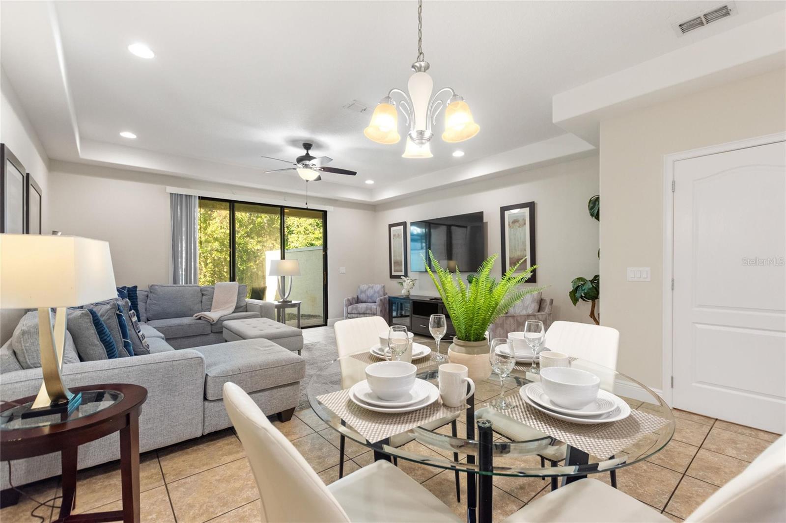 Image 5 of 29 For 8205 Roseville Road