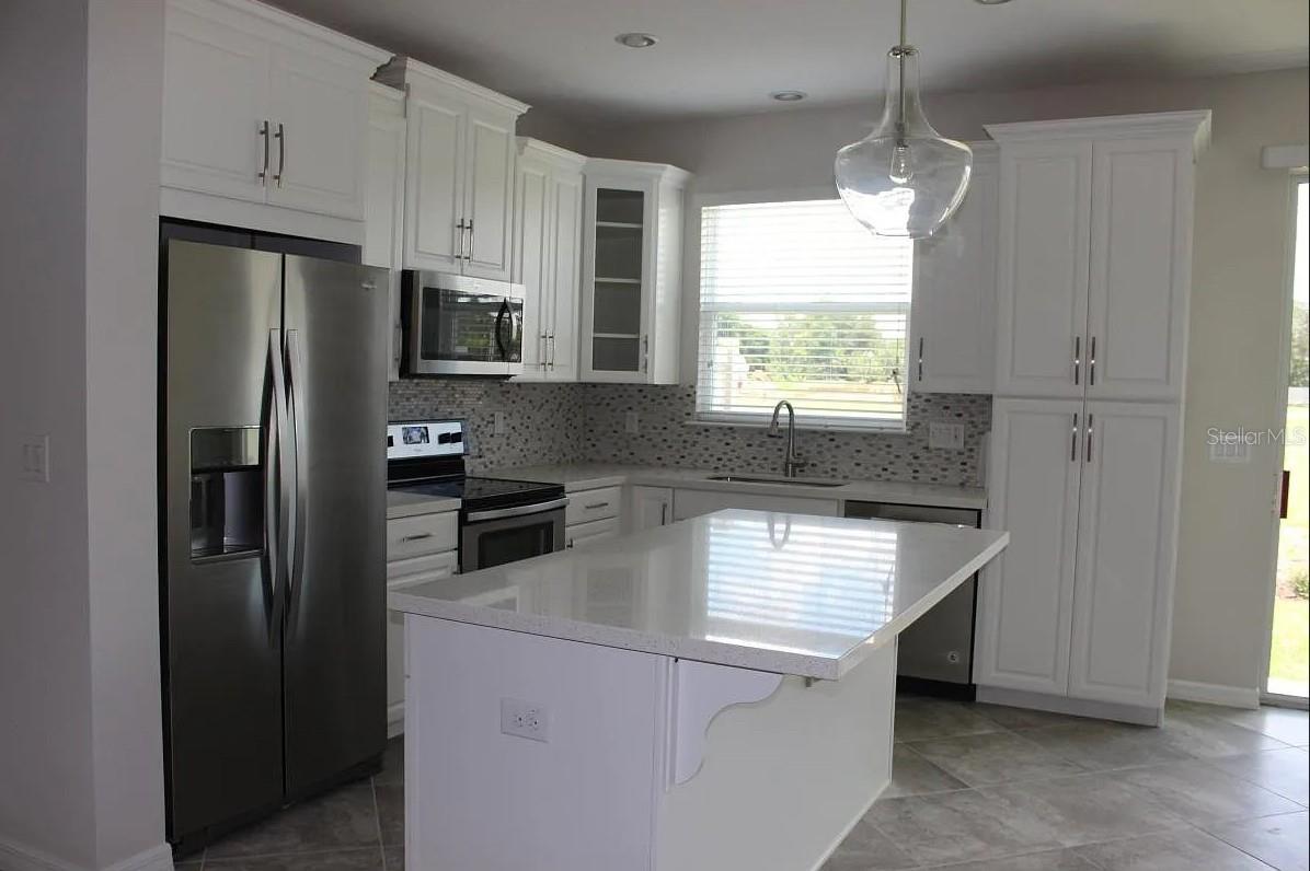 Image 2 of 13 For 3807 Brighton Park Circle