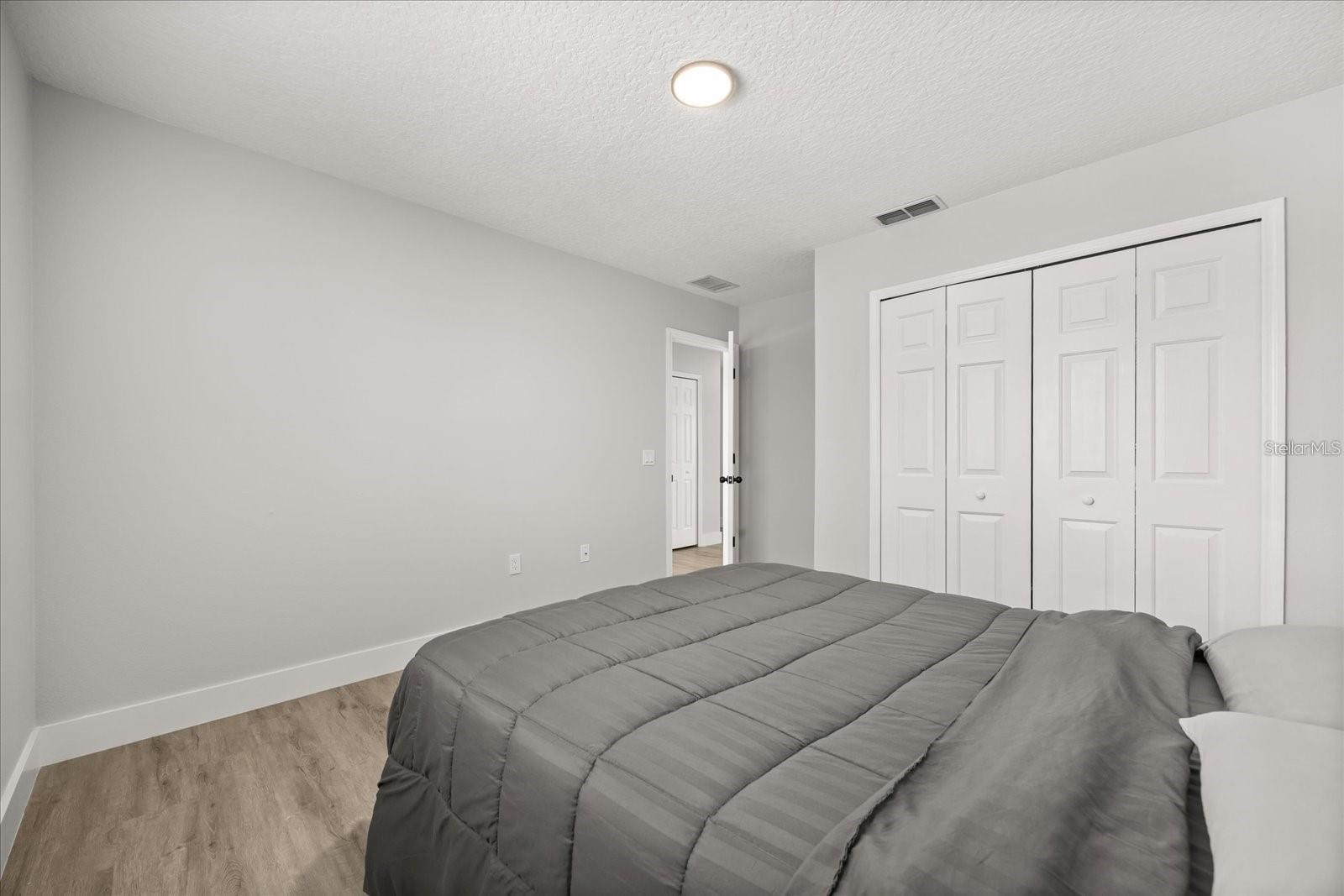 Image 19 of 37 For 724 Tahiti Drive