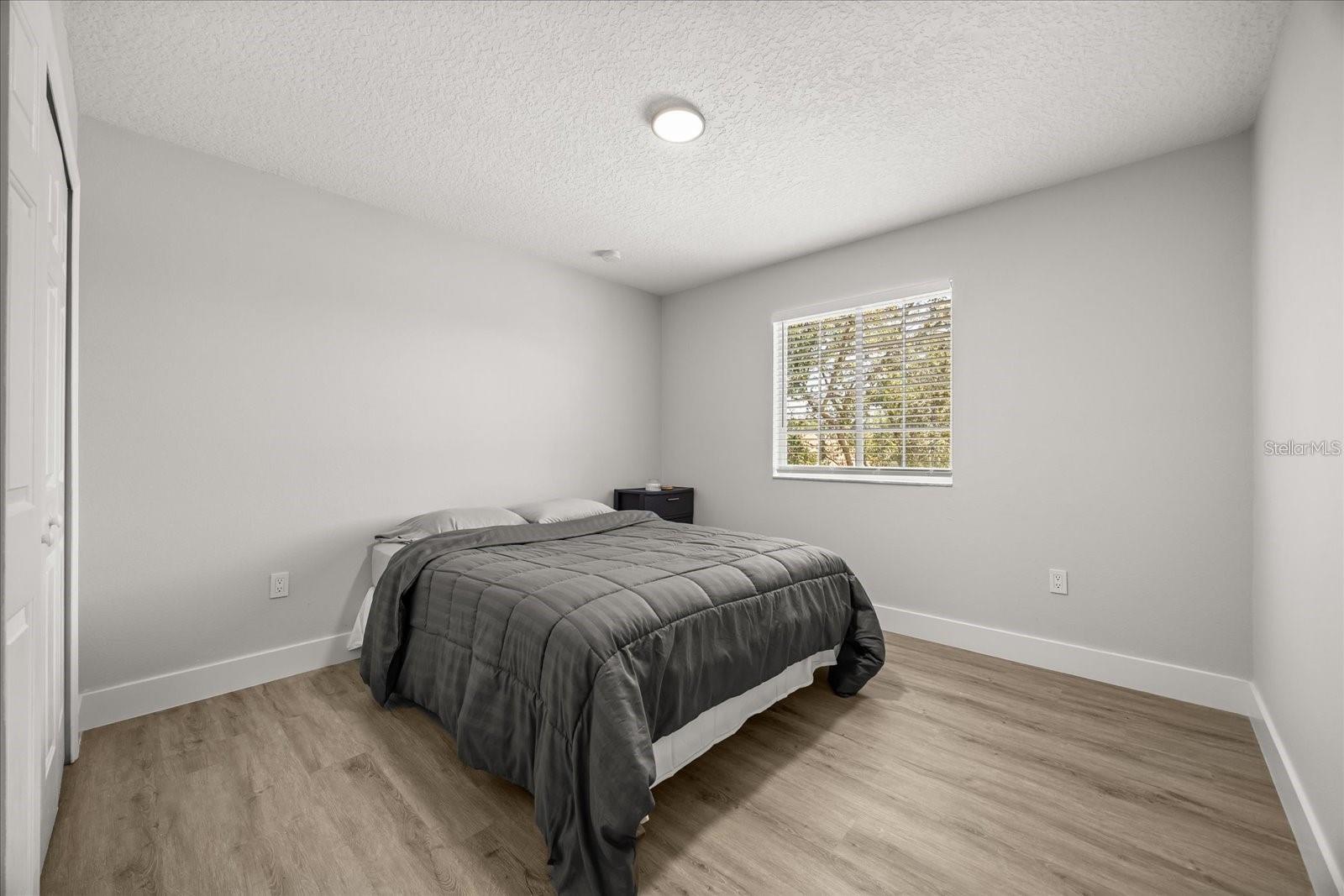 Image 20 of 37 For 724 Tahiti Drive