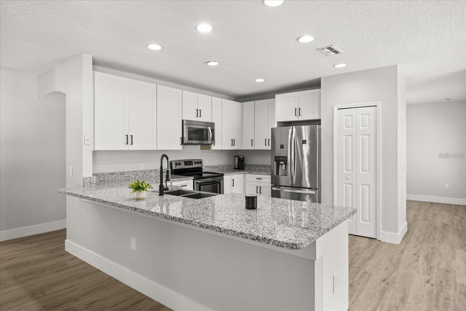 Image 35 of 37 For 724 Tahiti Drive