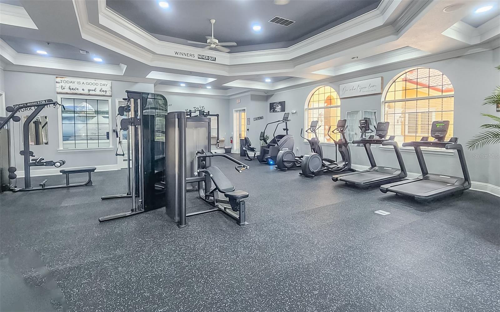 Image 20 of 27 For 6149 Metrowest Boulevard 203