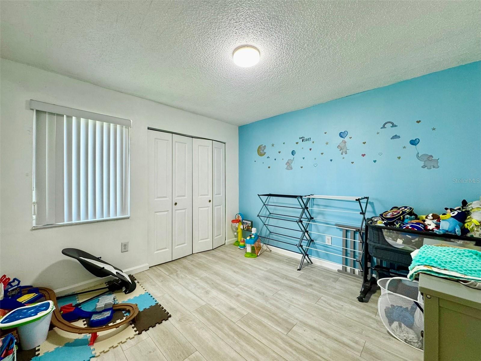 Image 17 of 27 For 14145 100th Terrace