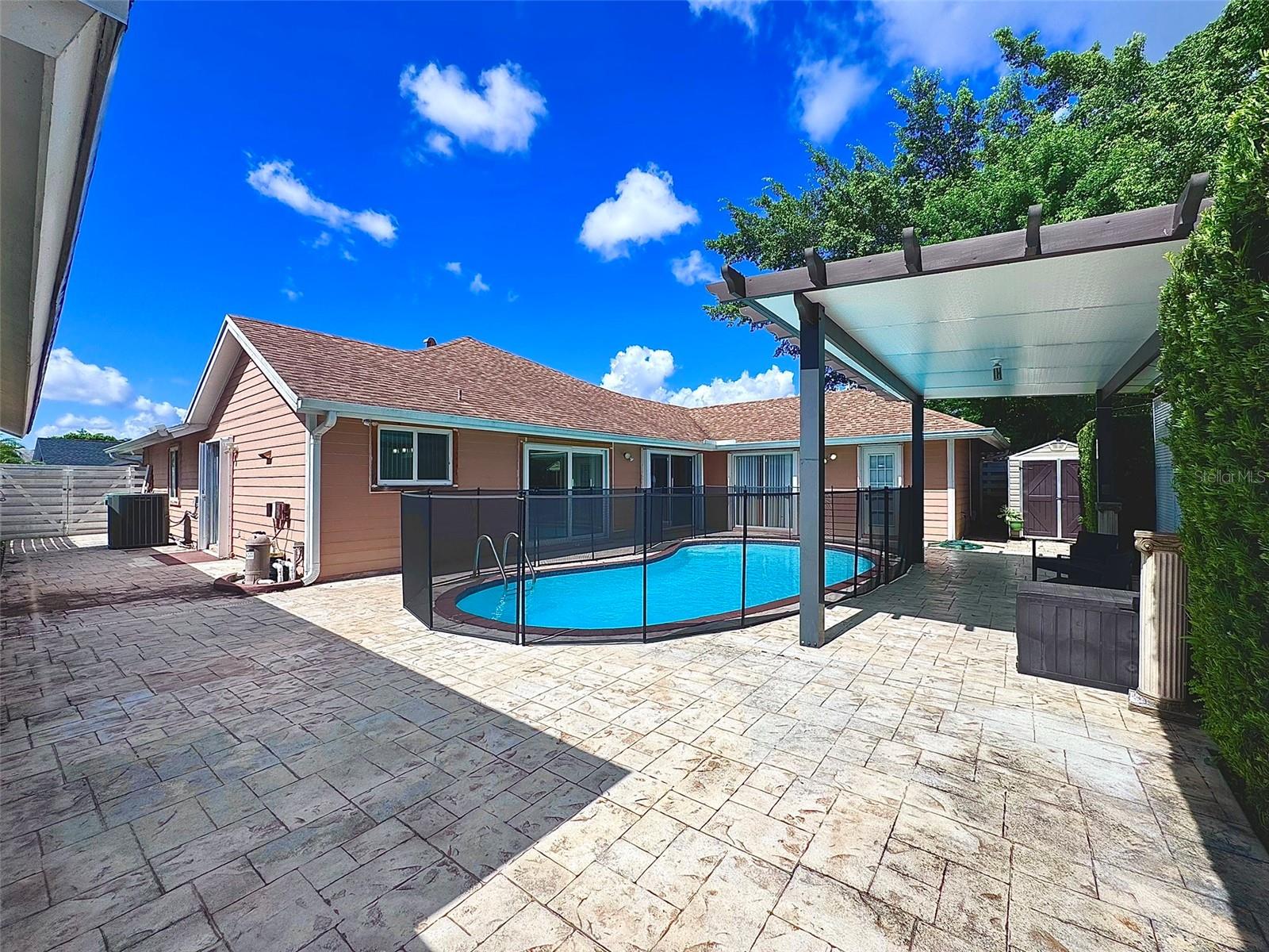 Image 5 of 27 For 14145 100th Terrace