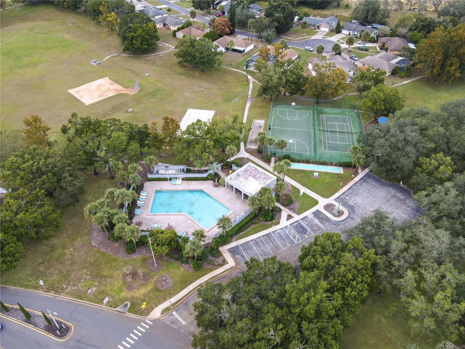 Image 18 of 20 For 970 Amy Ridge Court