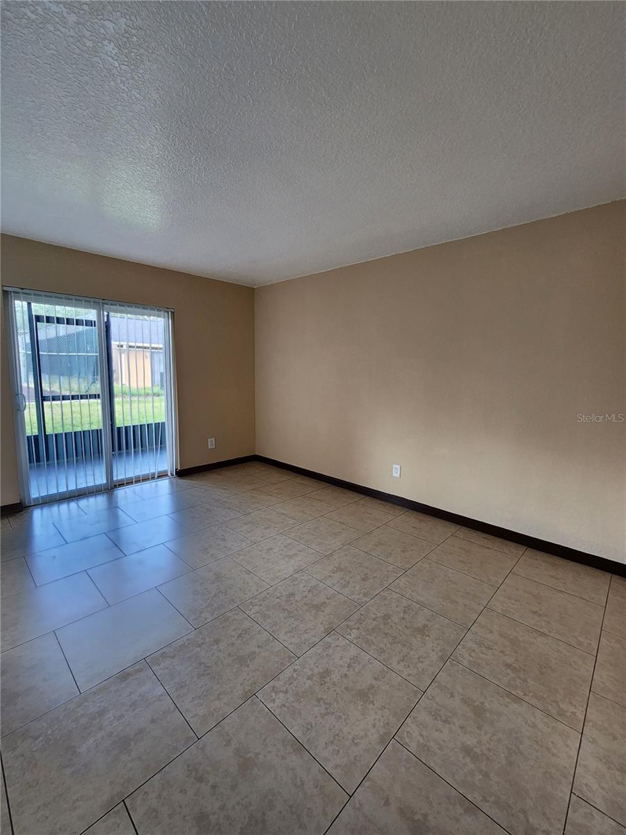 Image 6 of 20 For 9823 Barley Club Drive 5