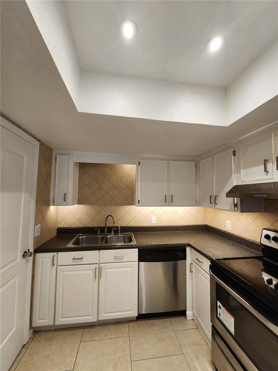 Image 9 of 20 For 9823 Barley Club Drive 5